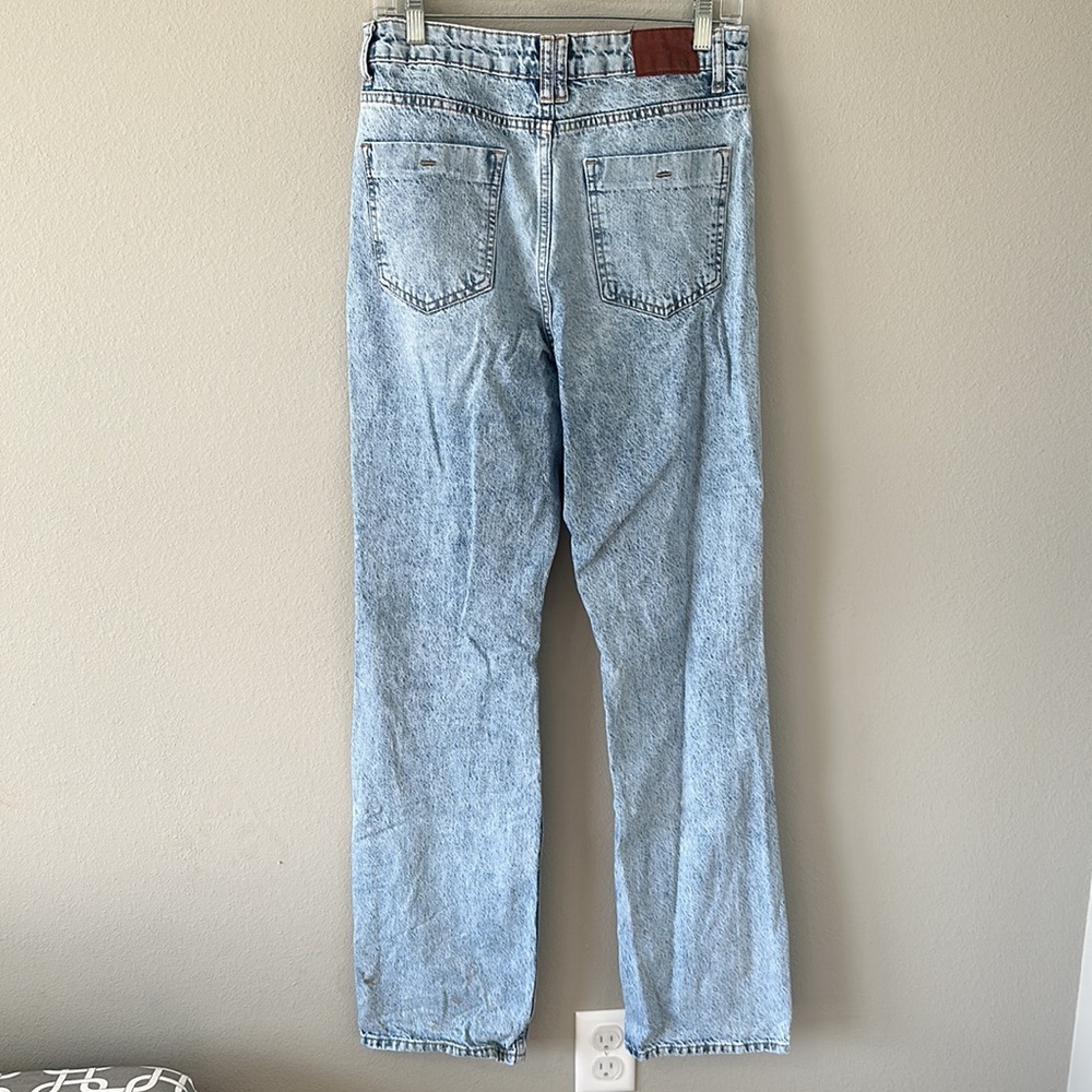ZARA Ligh Wash High Waisted Distressed Mom Jeans Size 8 - Picture 8 of 16